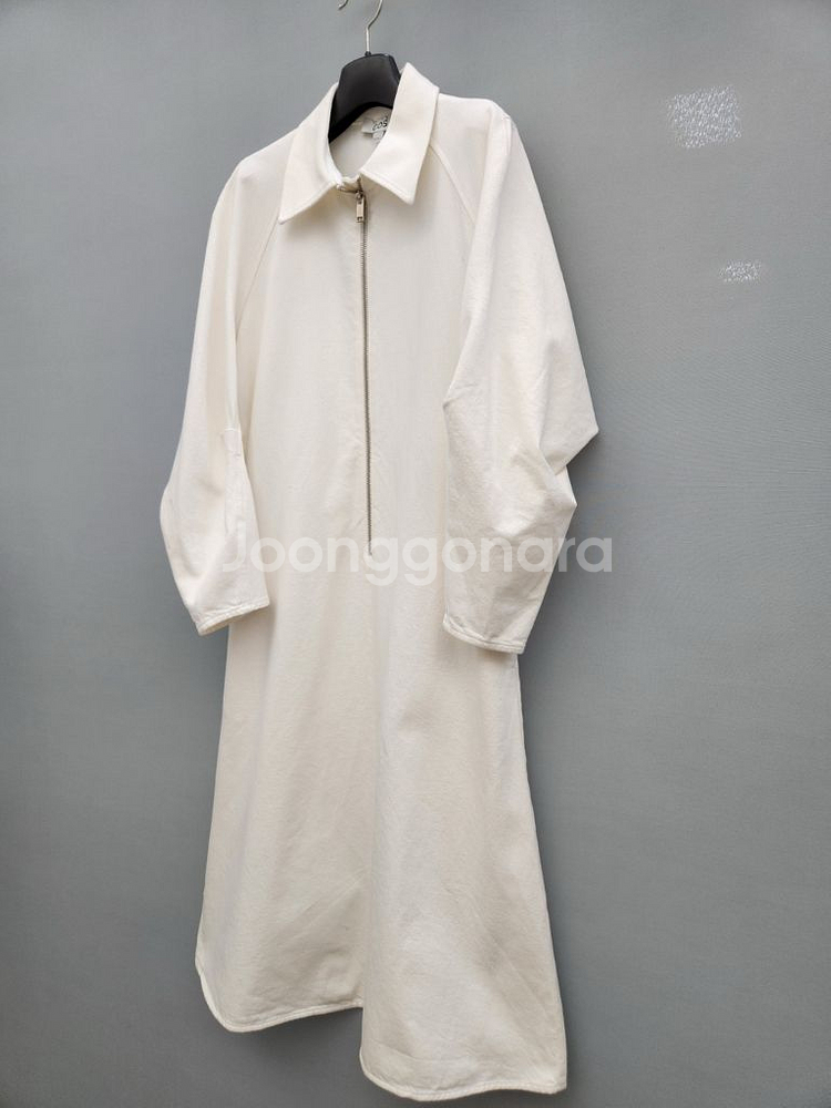 COS 코스 화이트 원피스--2