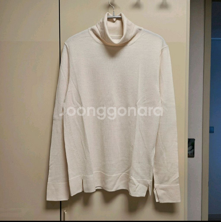 지스튜디오 터틀넥 니트 66--0