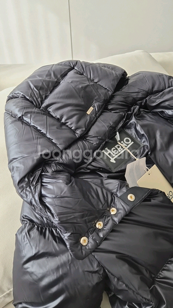 에르노 손목로고 패딩 / 블랙42--4