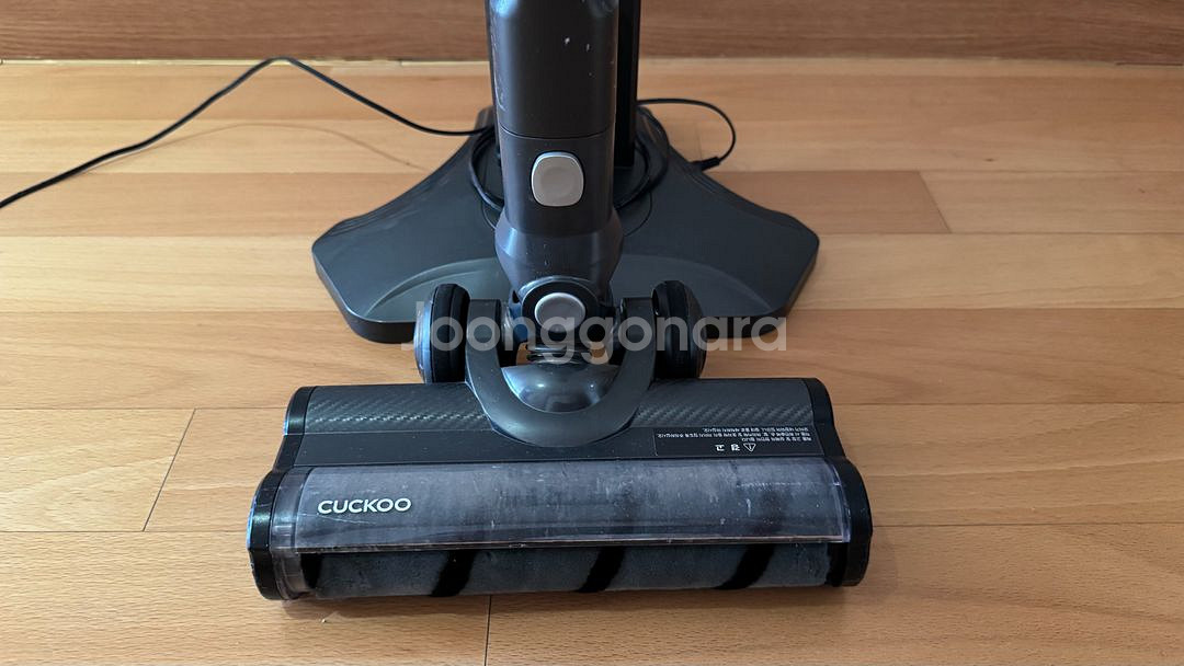 쿠쿠 CUCKOO 무선 파워청소기 버큠 무선청소 로봇--4