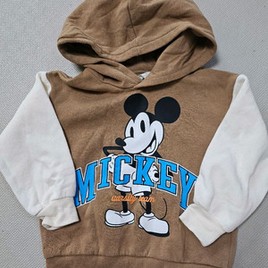 H&M 미키마우스 후드티 100정도