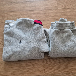 빈폴키즈 뽀글이상하세트(140사이즈)판매