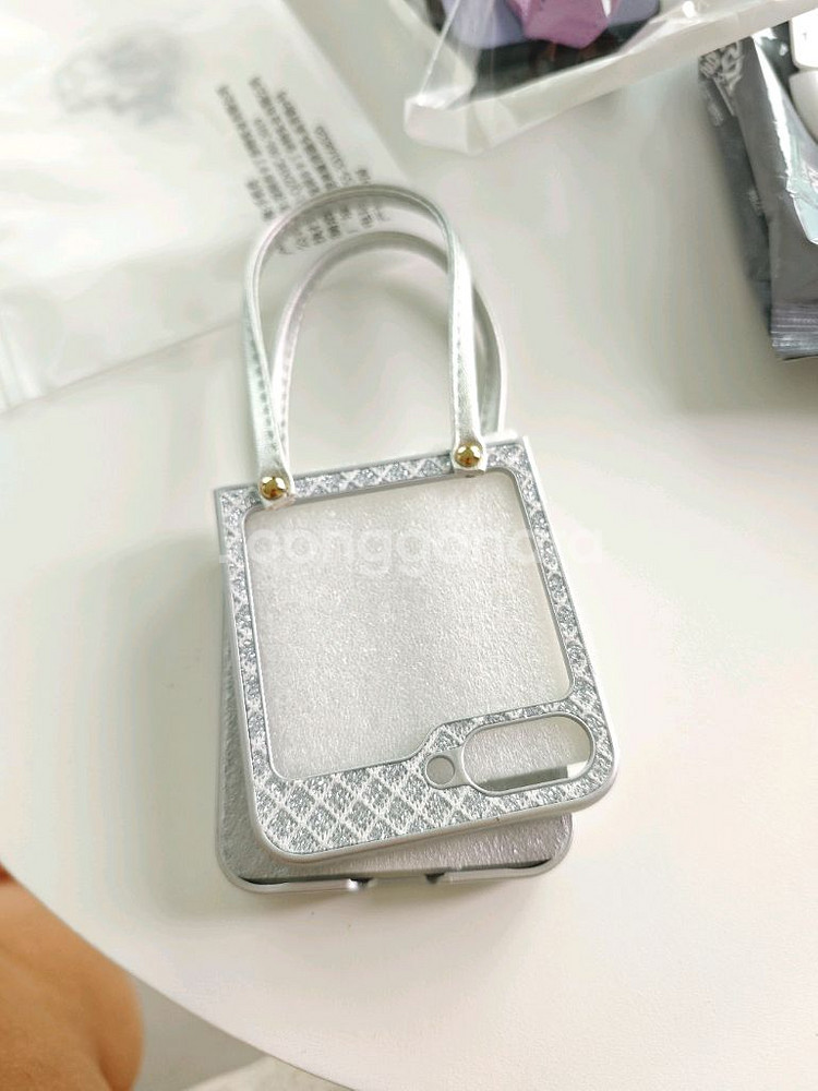 갤럭시 Z플립6 핸드폰 케이스--2