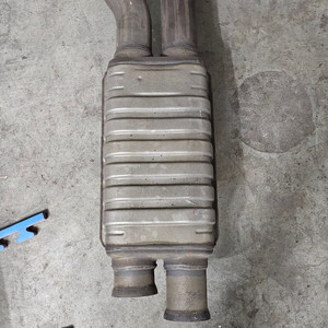 벤츠 2015년식 CLS63 AMG 순정 배기 마후라 머플러