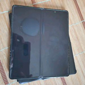 갤럭시 폴드5 512