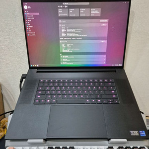 레이저블레이드 18 게이밍 4090노트북