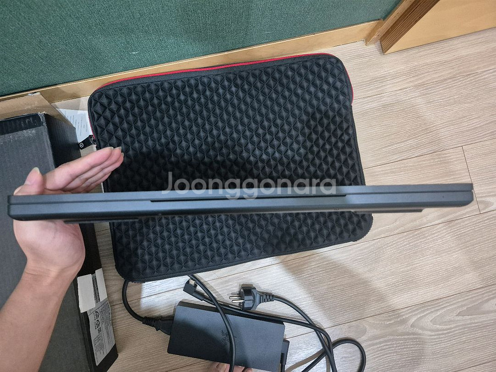 레이저블레이드 18 게이밍 4090노트북--2