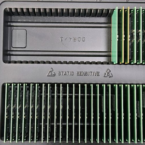 삼성 DDR5 8GB 메모리