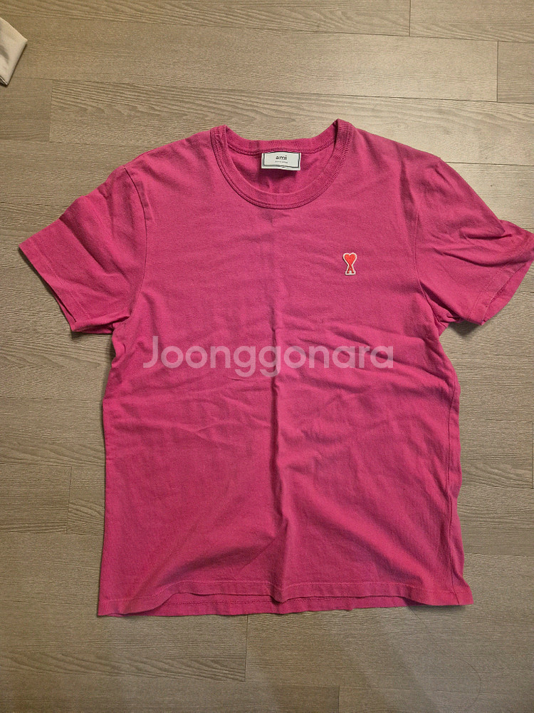 정품 Ami 아미 하트 로고 패치 반팔 티셔츠 핑크 x--0