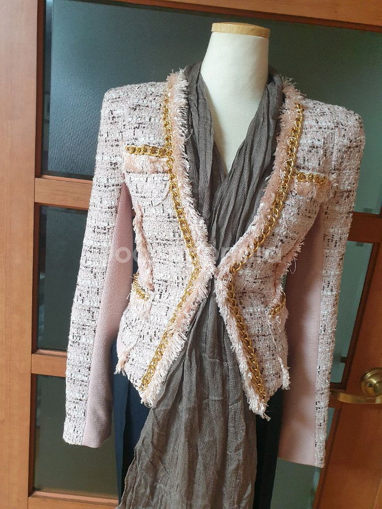 (무배-새제품)핏예쁜 트위드 라인자켓 연핑크--1