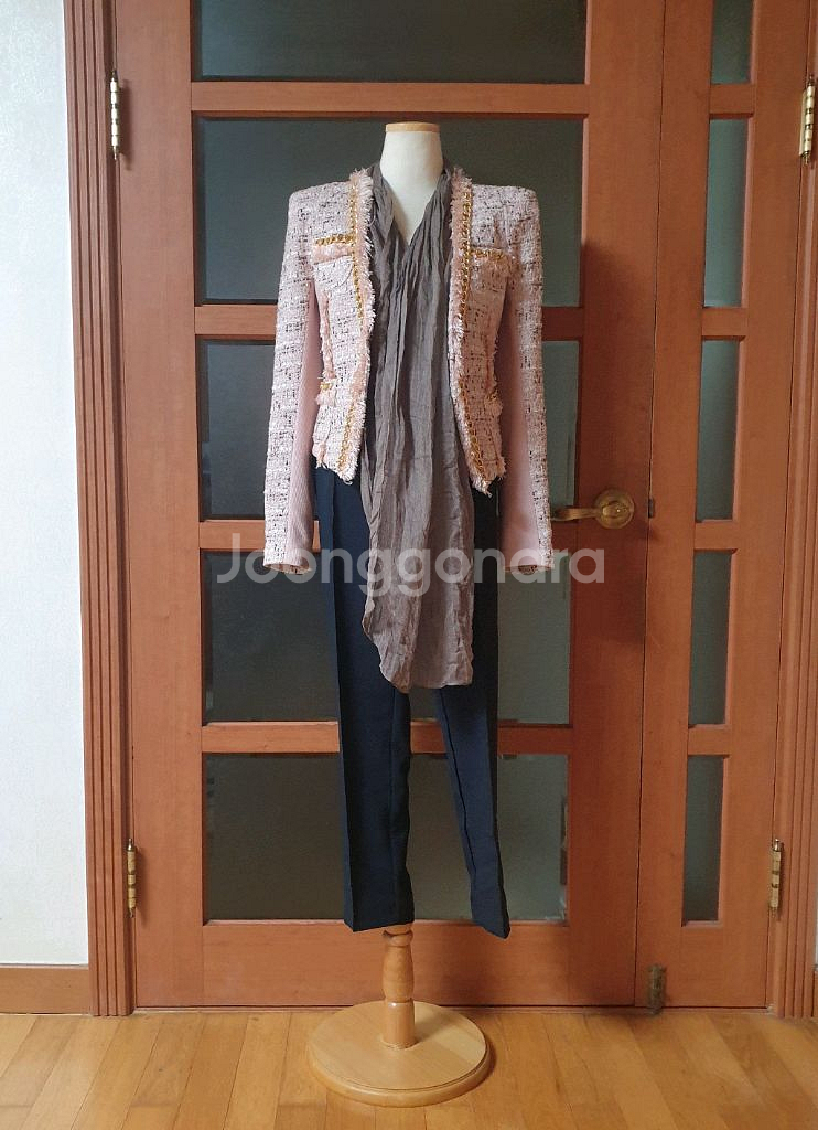 (무배-새제품)핏예쁜 트위드 라인자켓 연핑크--2