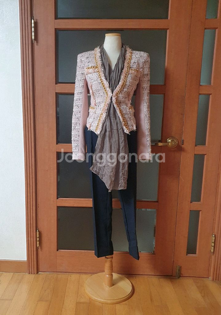 (무배-새제품)핏예쁜 트위드 라인자켓 연핑크--3