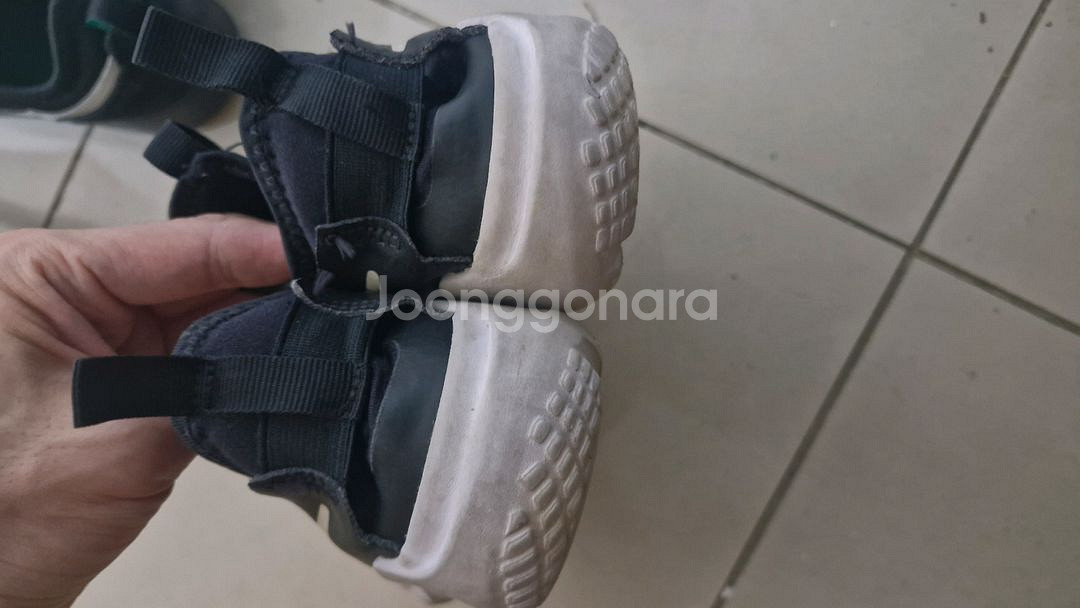 나이키 초등학생 운동화 235--2