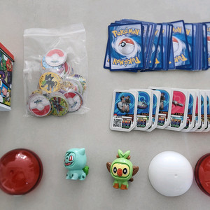 포켓몬 세트 일괄(몬스터볼,피규어,카드,딱지,게임칩,틴