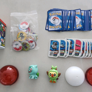 포켓몬 세트 일괄(몬스터볼,피규어,카드,딱지,게임칩,틴