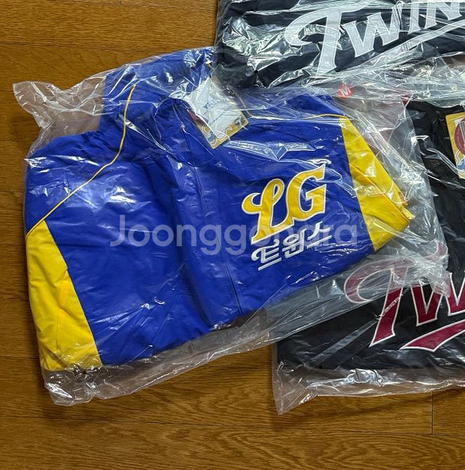 청룡 M 빠더너스 x 엘지트윈스 더그아웃 자켓 버전2--0