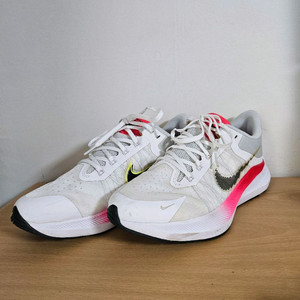 윈플로8 270사이즈 런닝화