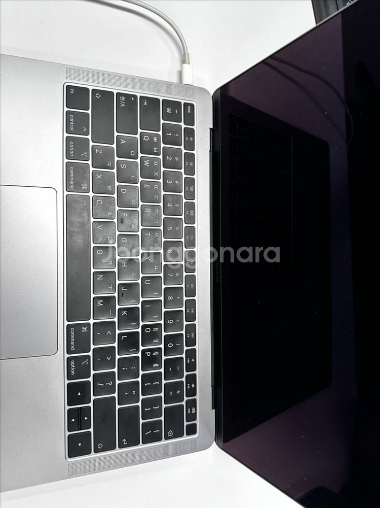 맥북에어 2019 액티브락--1