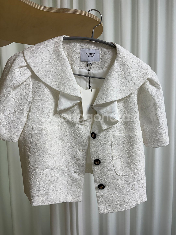 (새상품, 택o) 쟈니헤잇재즈 러플 레이스 크롭 자켓--0