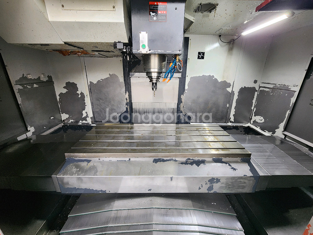 LCV650 2018년식 24T 저렴하게 판매합니다.--1