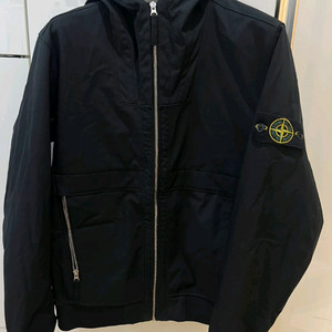 스톤아일랜드 소프트쉘 자켓 L (새상품급)