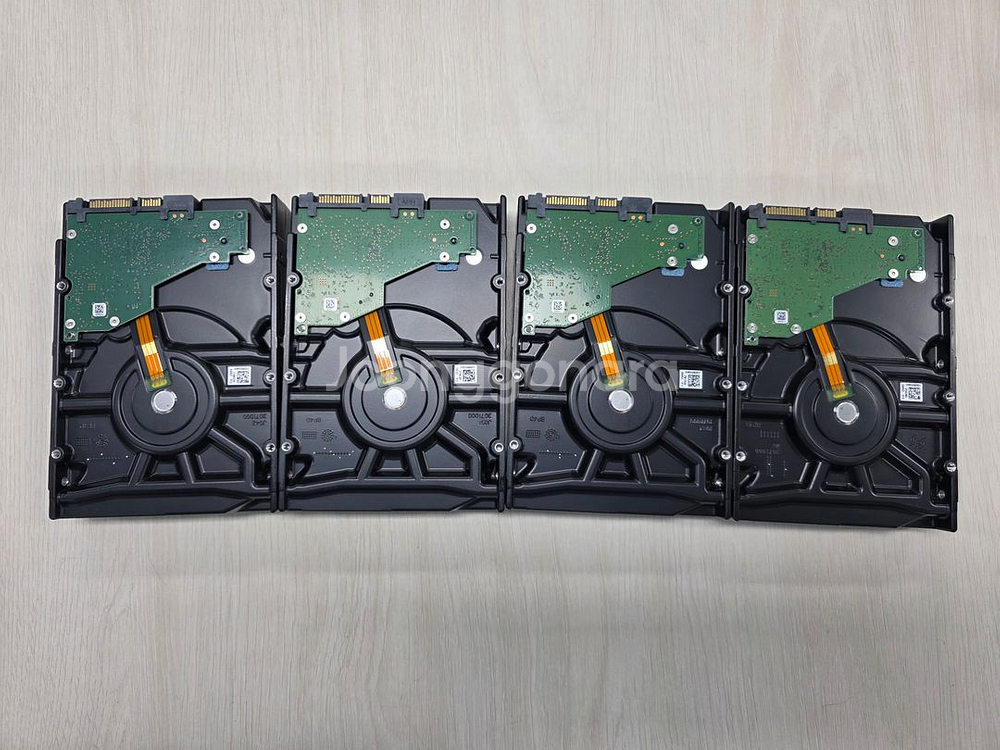 씨게이트 시게이트 아이언울프 IronWolf 8TB NAS 하드디스크--1