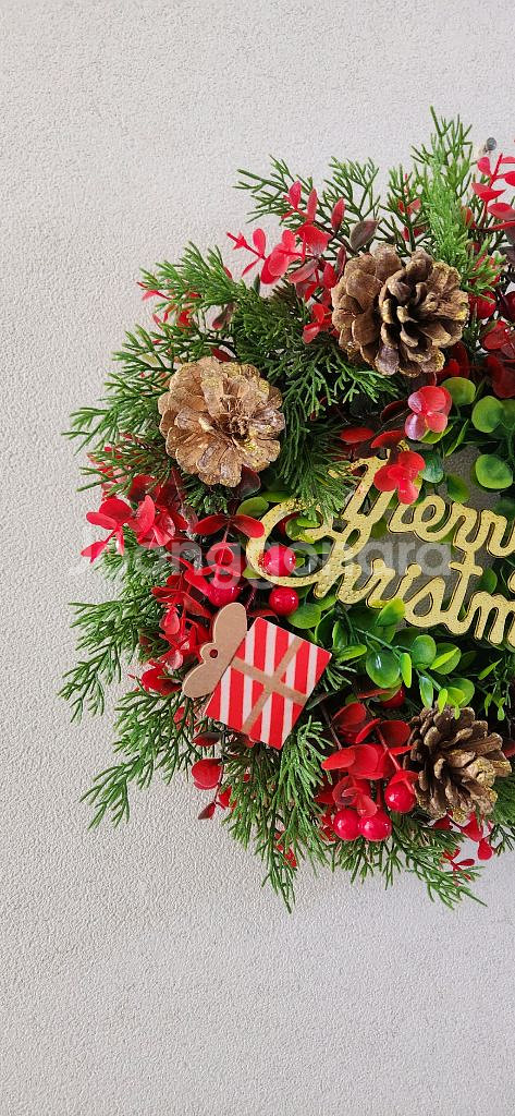 새상품)대형 크리스마스 리스 유칼립투스 솔방울 열매조화--1