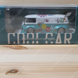 1/64 다이캐스트 CoolCar 폭스바겐 T1 러브앤피스