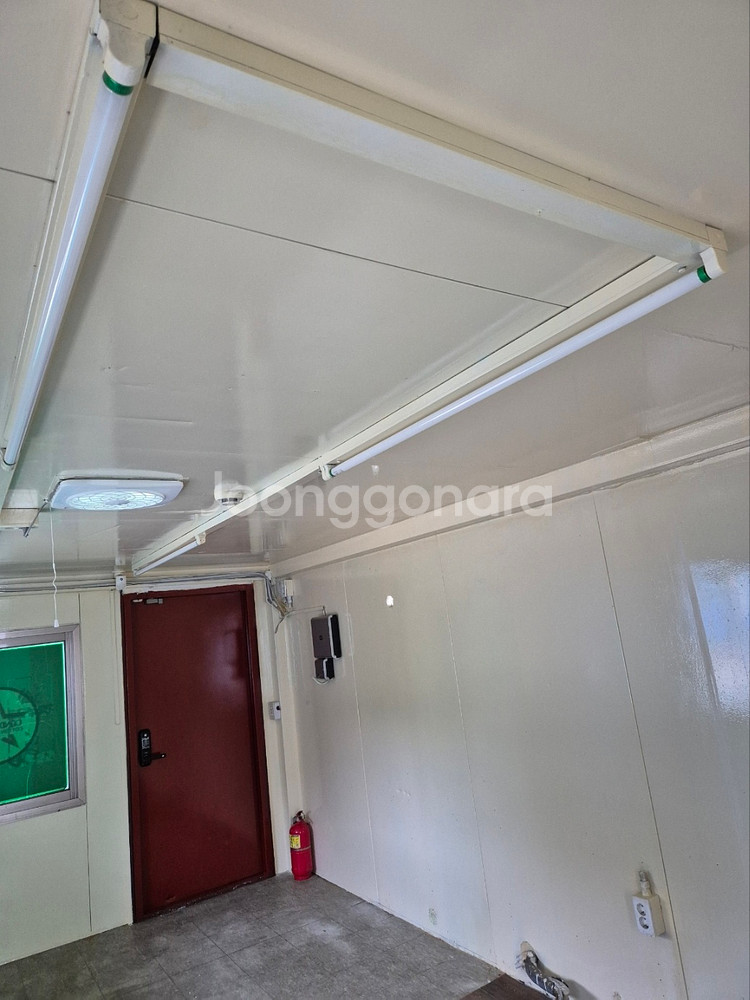 3*6 편의점 컨테이너 판매합니다--5