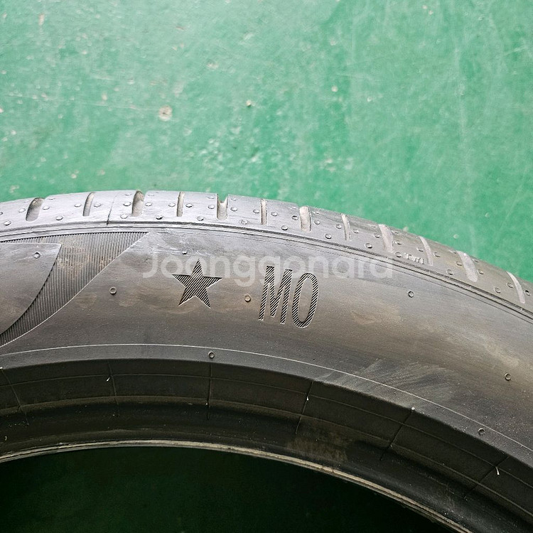 245 45 19 피제로 임판급 중고 팝니다--2