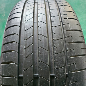 245 45 19 피제로 임판급 중고 팝니다