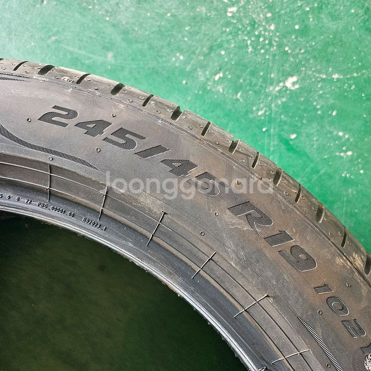 245 45 19 피제로 임판급 중고 팝니다--4