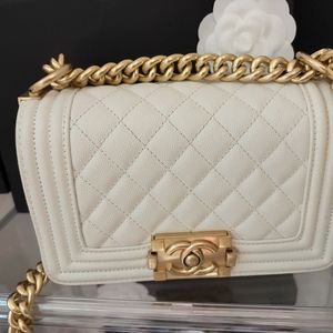 샤넬보이백 스몰