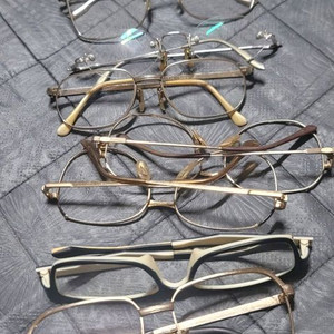 선글라스 검정색 뿔테 안경 8개 일괄 판매합니다.다양한