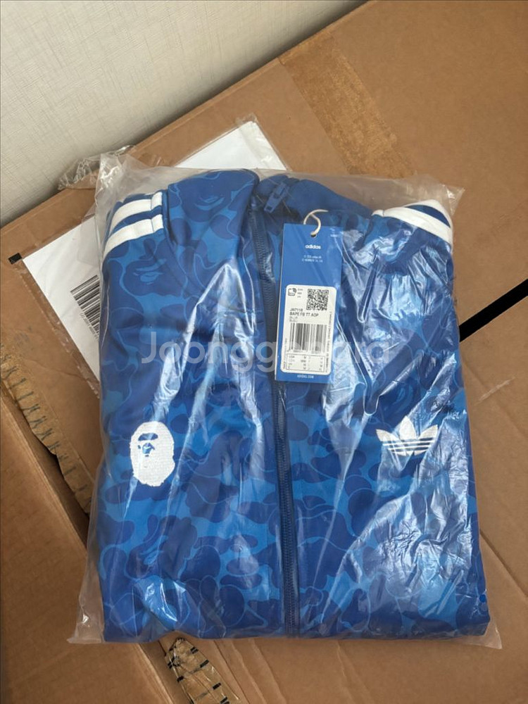 [M/US] 베이프 아디다스 트랙 탑 블루 새상품--1