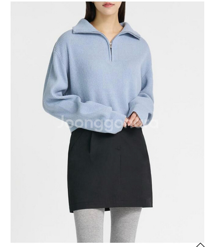 PVCS 하이넥 크롭트 하프 집업(블루/차콜 각 5만원--3