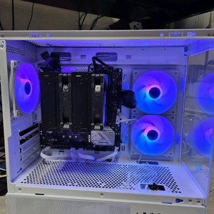 인텔 14600K, 5060Ti, 32G 램, 2TB