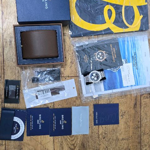 브라이틀링 네비타이머 46mm 팝니다