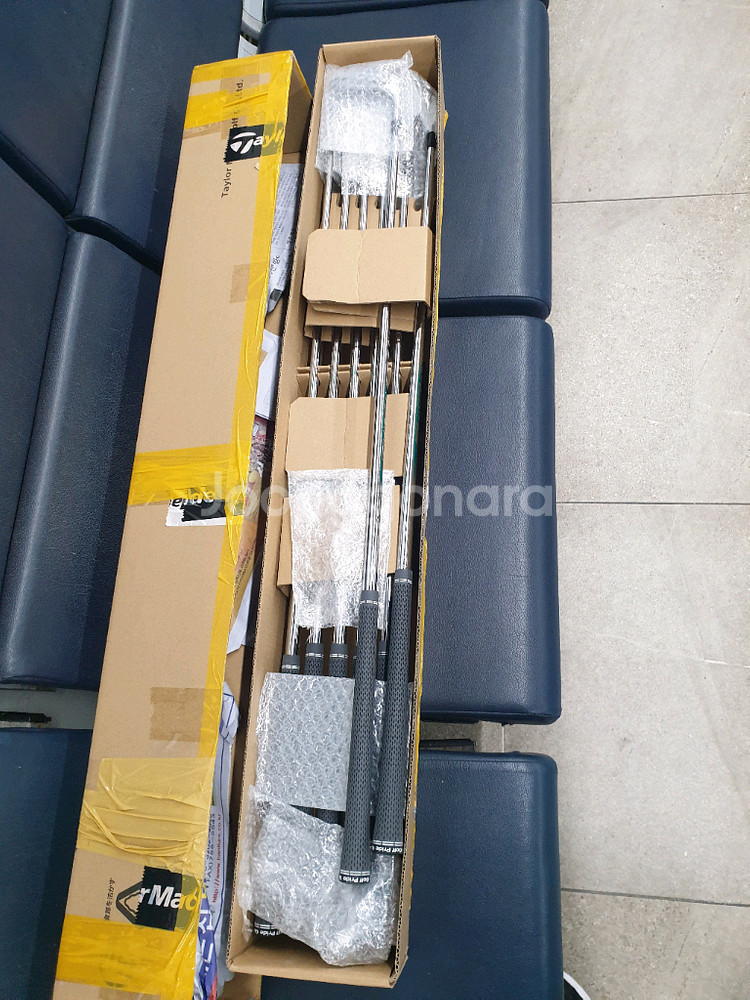 25년 신형 테일러메이드 P790 nspro 950s 민트급 판매 합니다.--6