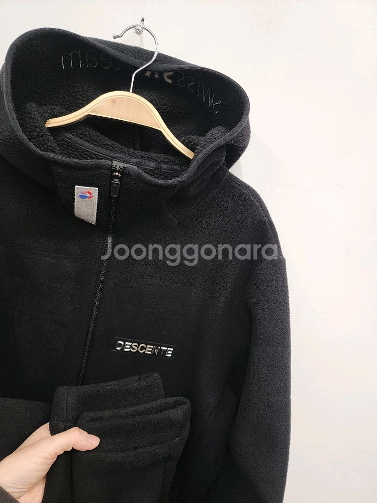 데상트 스위스스키팀 후리스(100사이즈)--5