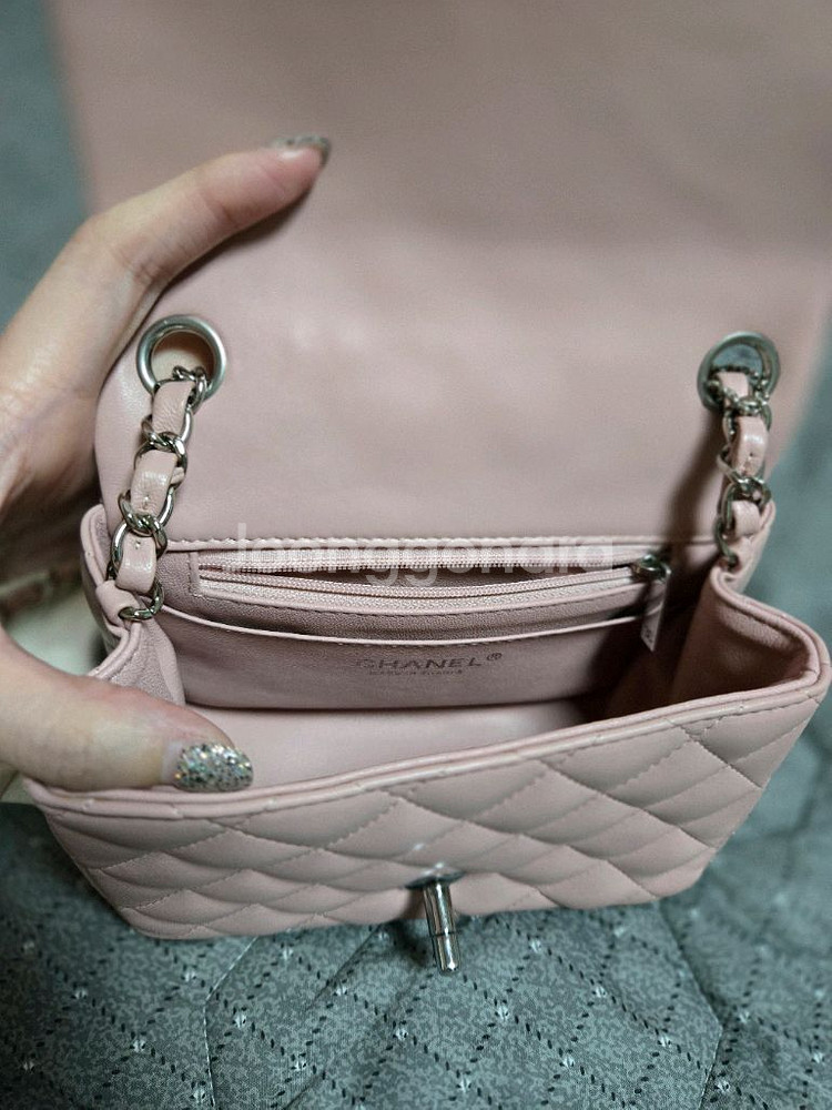 샤넬 쁘띠삭 램스킨 은장 28번대--3