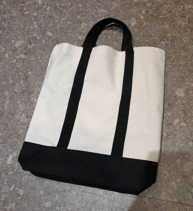 (새상품) 하이브로우 캔버스 토트백 이미지