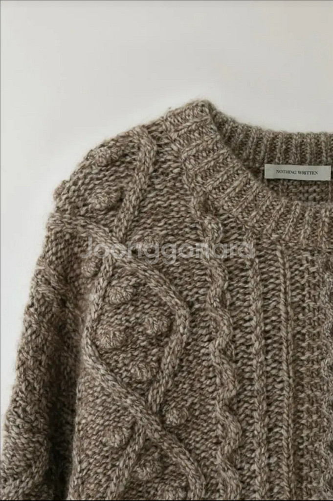 낫띵리튼 Ignes 케이블 니트 - 아몬드--3