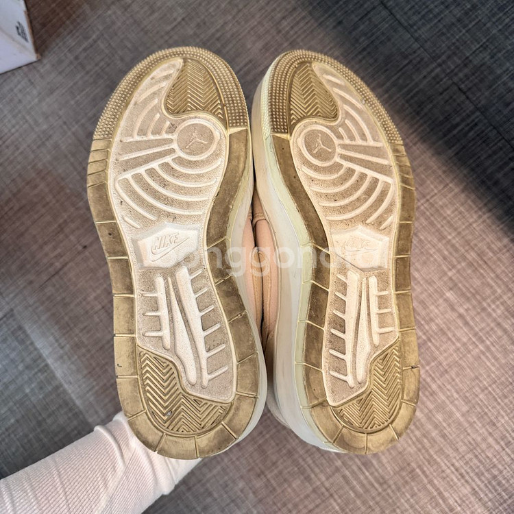 나이키 에어조던 1 엘리베이트 로우 코코넛 밀크 245--3