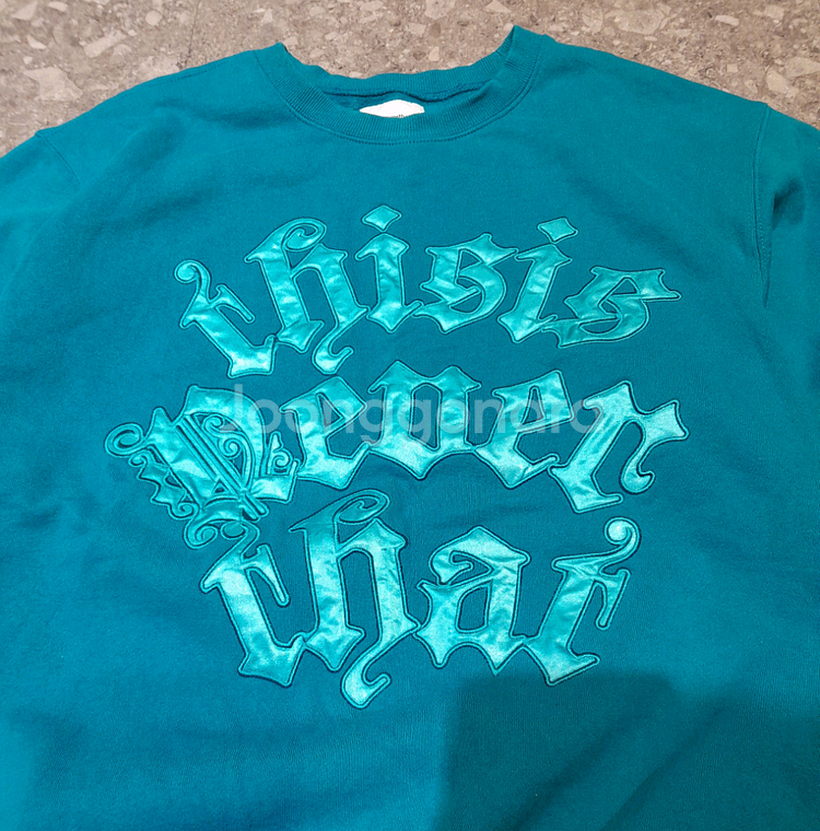 디스이즈네버댓 패치로고 기모 맨투맨 (L)--2