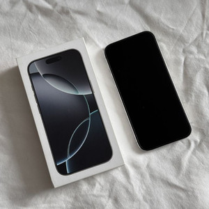 아이폰 16 Pro 512gb 무음 화이트티타늄