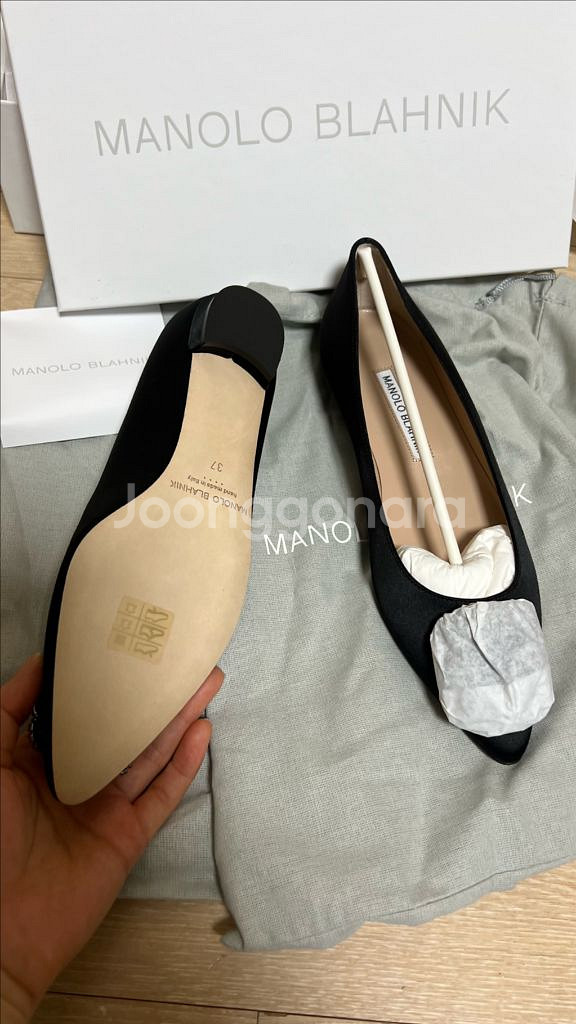 마놀라블라닉 플랫--2