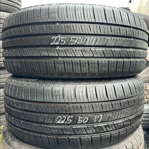 225 50 17중고타이어2개2255017
