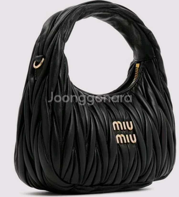 정품) 미우미우 퀼티드 가죽 숄더백. 가방 !!--3