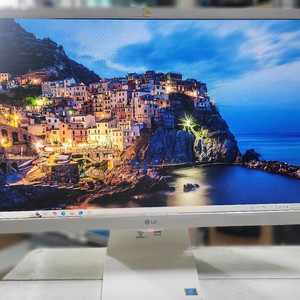LG(24V570)올인원 PC